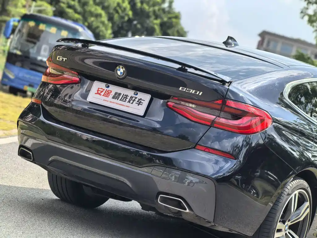 BMW 6 Series GT 2020 — фото 6