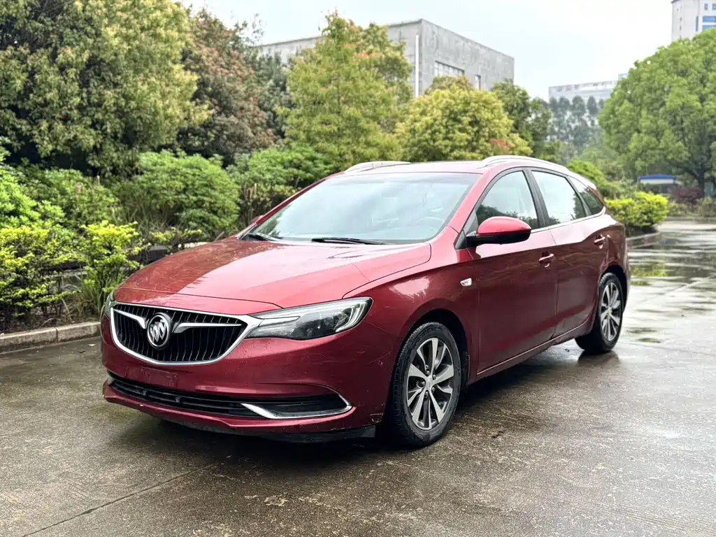 Buick Excelle 2017 — фото 1