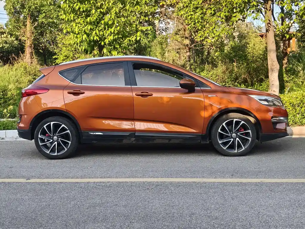 Geely Emgrand GS 2017