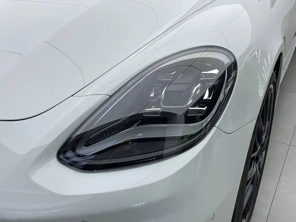 Porsche Panamera 2024 — фото 9