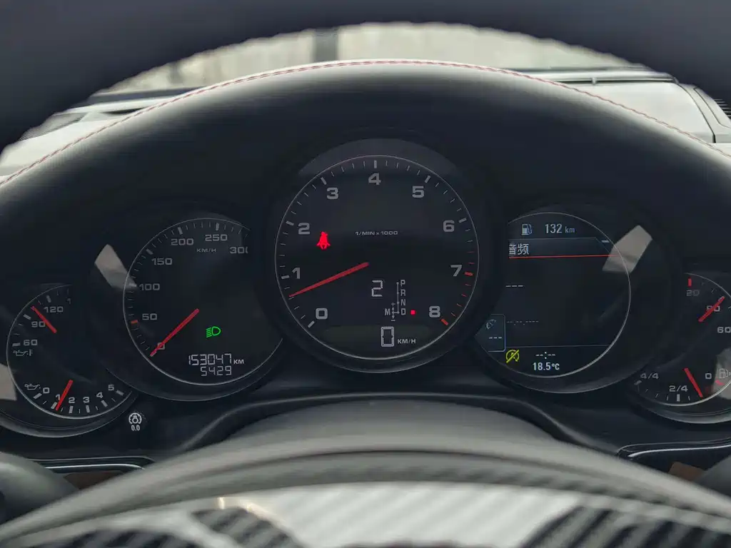 Porsche Panamera 2015 — фото 16