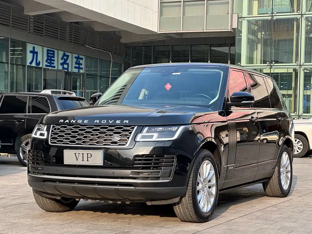 Land Rover Range Rover 2019 — фото 1