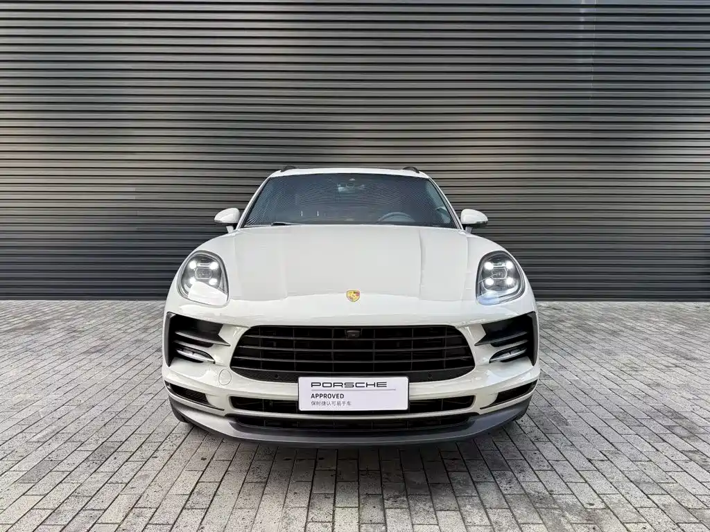 Porsche Macan 2021 — фото 11