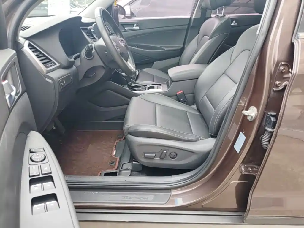 Hyundai Tucson 2019 — фото 11
