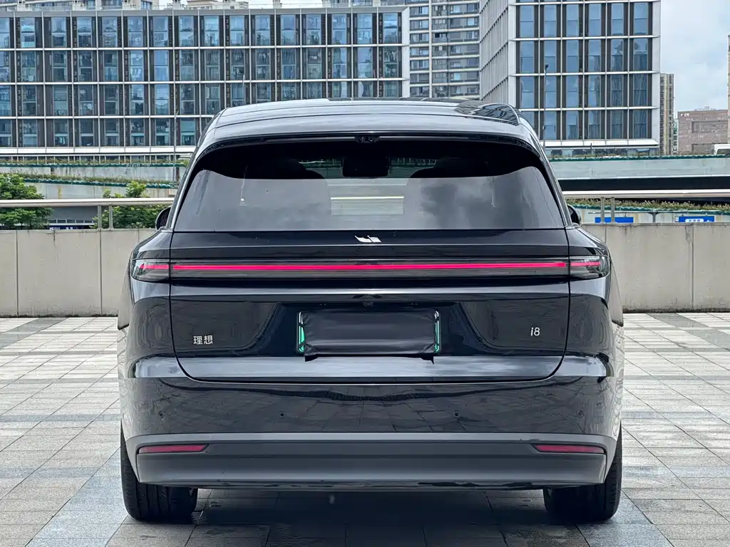 Li Auto i8 2025 — фото 19