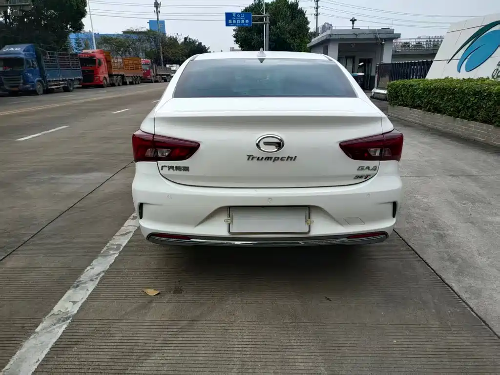 GAC Trumpchi GA4 2018 — фото 11
