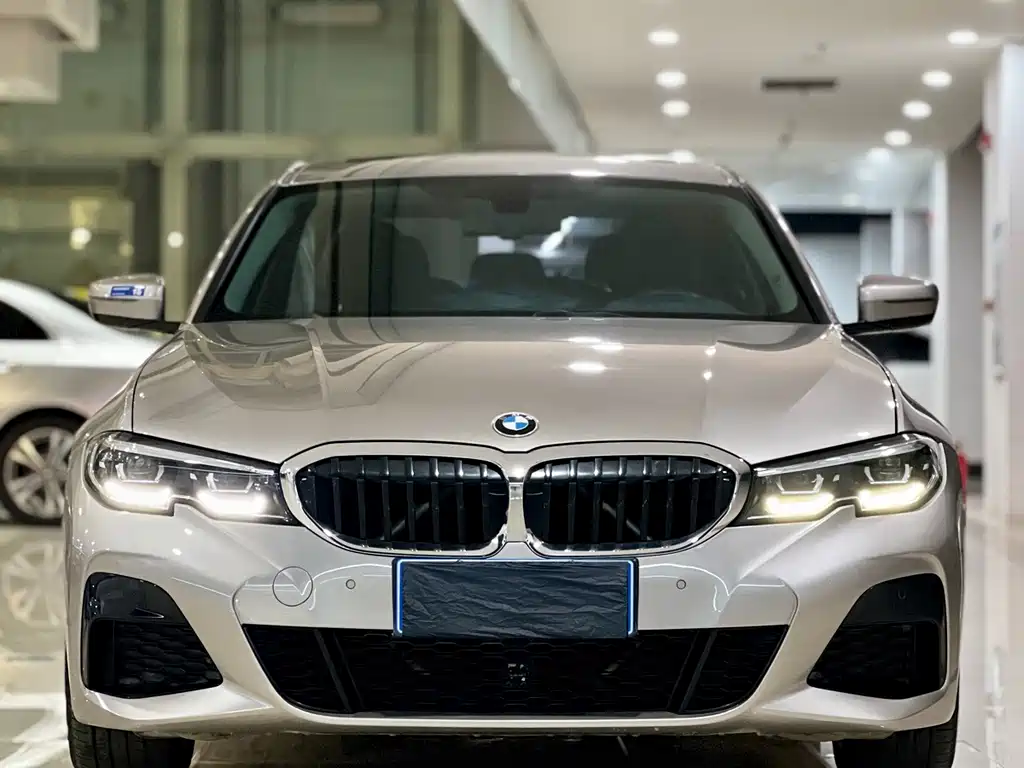 BMW 3 Series 2020