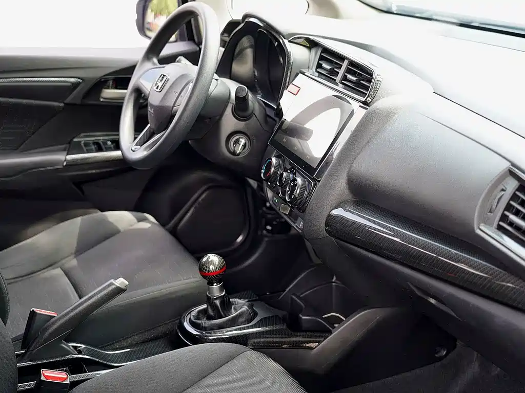 Honda Fit 2016 — фото 17