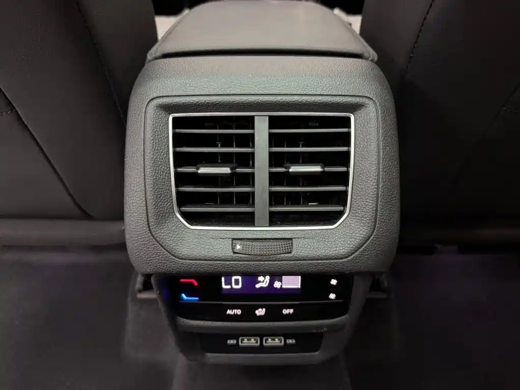 Volkswagen Tayron 2022 — фото 18