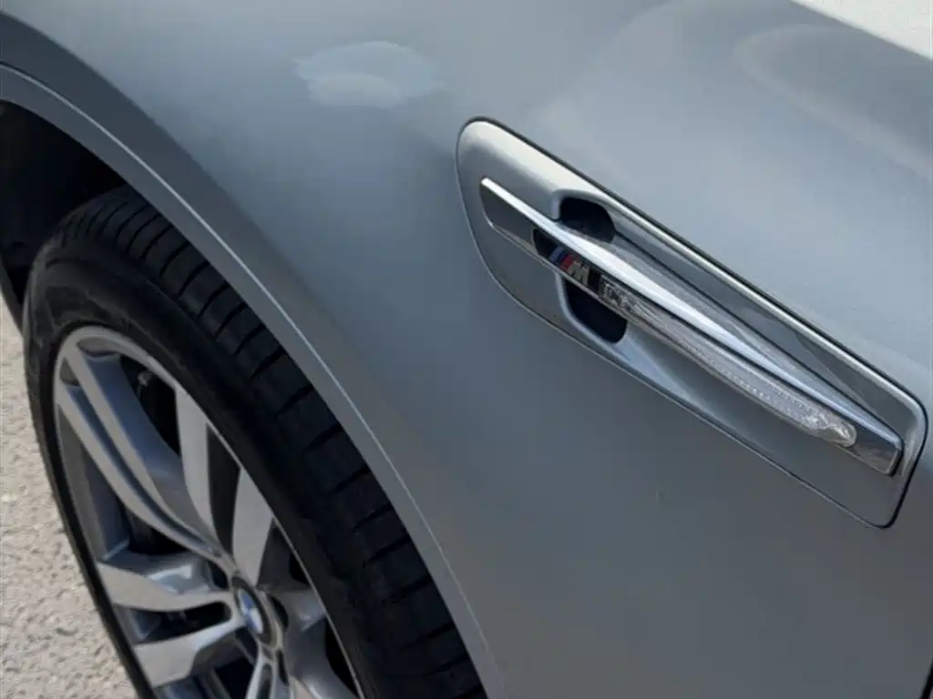 BMW X6 M 2011 — фото 4