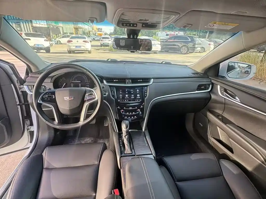 Cadillac XTS 2018 — фото 3