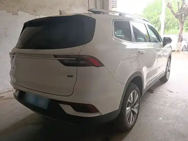 Geely Haoyue 2020