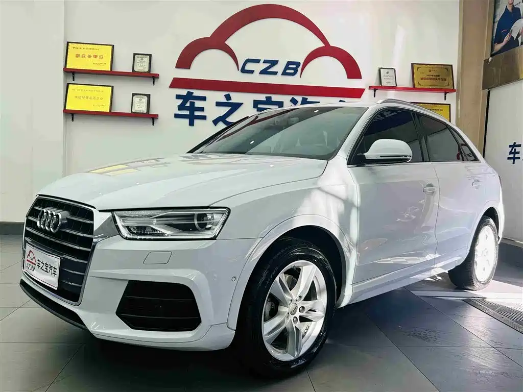 Audi Q3 2016 — фото 1
