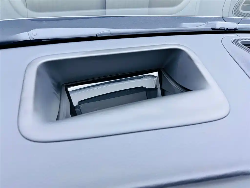 Mercedes-Benz S-Class 2025 — фото 14