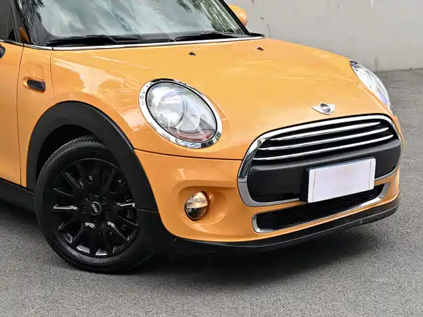 MINI 2016