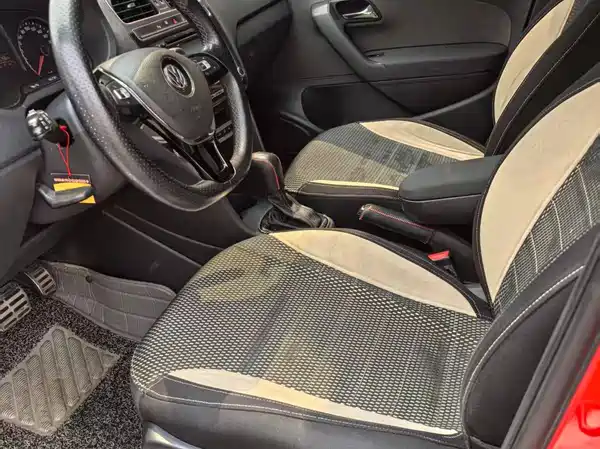Volkswagen Polo 2014
