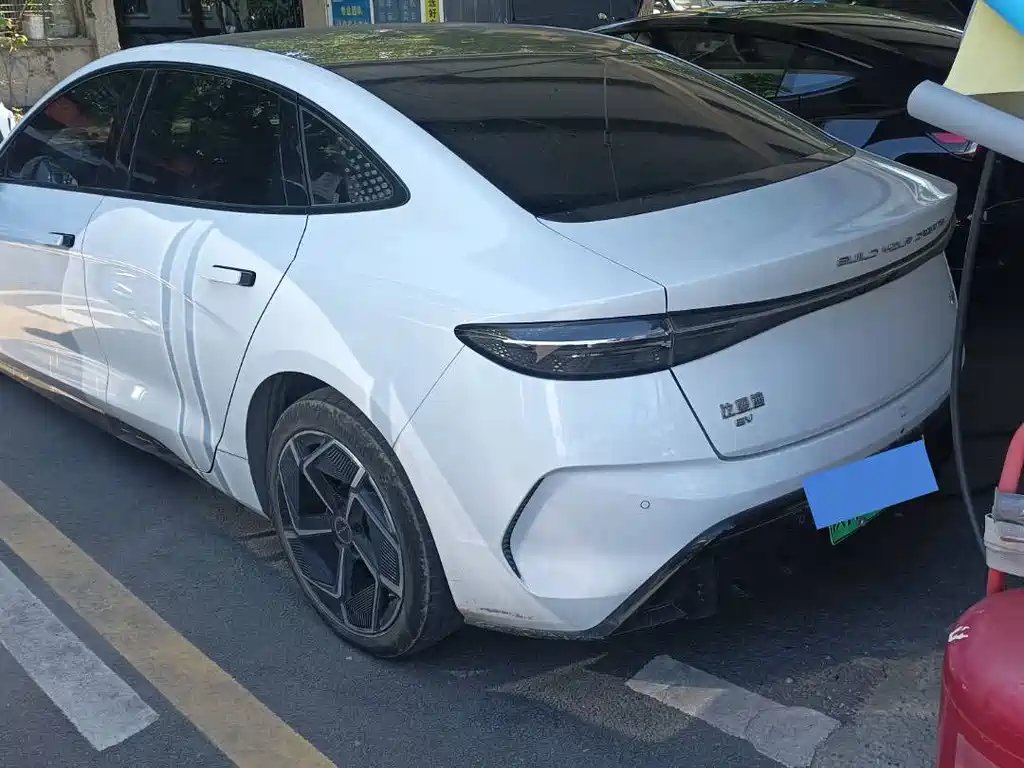 BYD Seal 2023 — фото 9