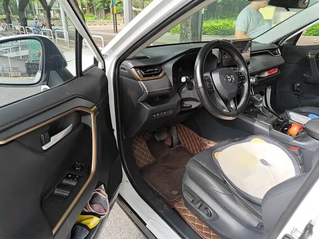 Toyota Wildlander 2025 — фото 14
