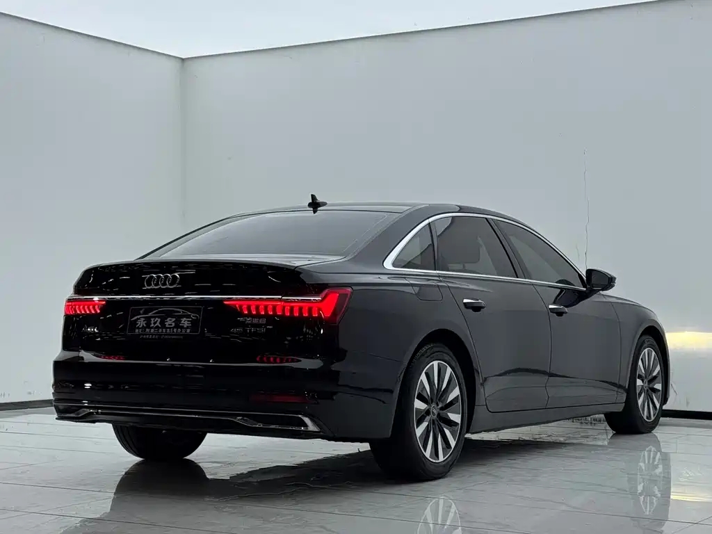 Audi A6L 2023 — фото 4