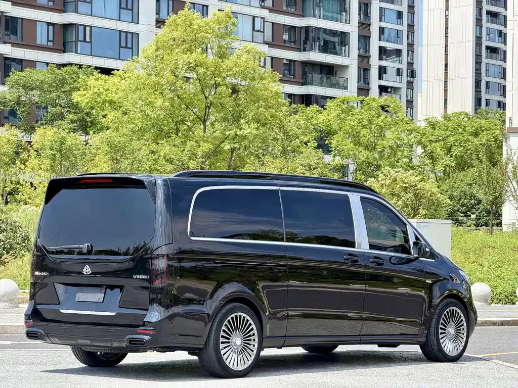 Mercedes-Benz V-Class 2022 — фото 4