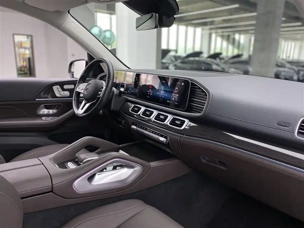 Mercedes-Benz GLS 2022 — фото 8