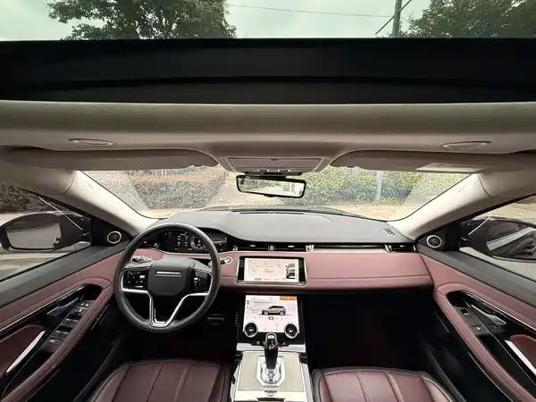 Land Rover Range Rover Evoque 2023