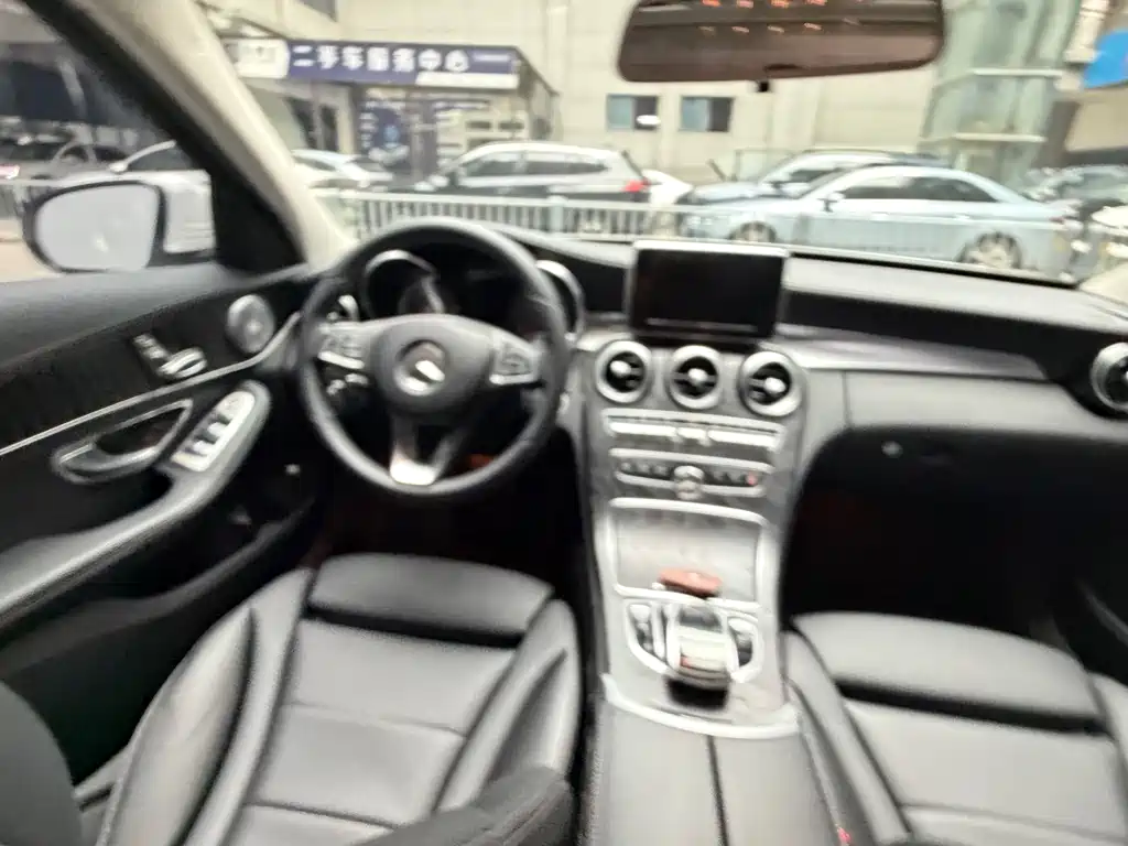 Mercedes-Benz C-Class 2017 — фото 13