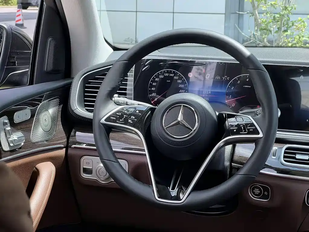Mercedes-Benz GLE 2026 — фото 19