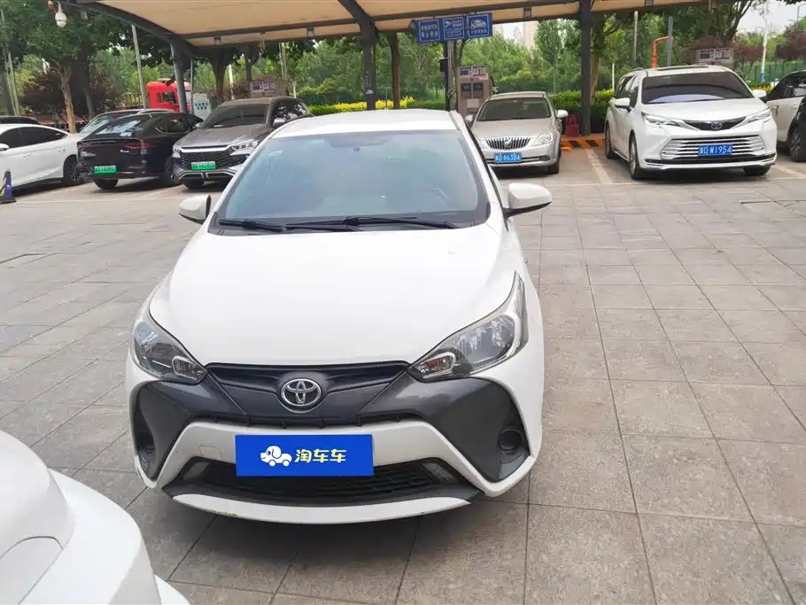 Toyota Yaris L 2016