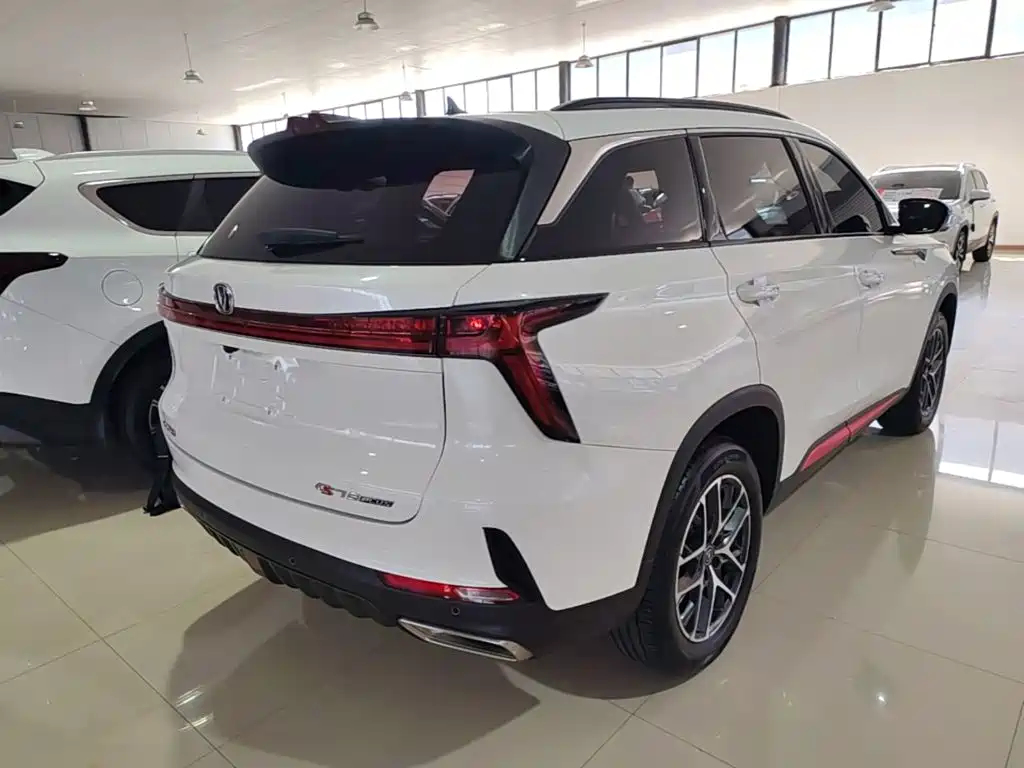 Changan CS75PLUS 2023 — фото 7
