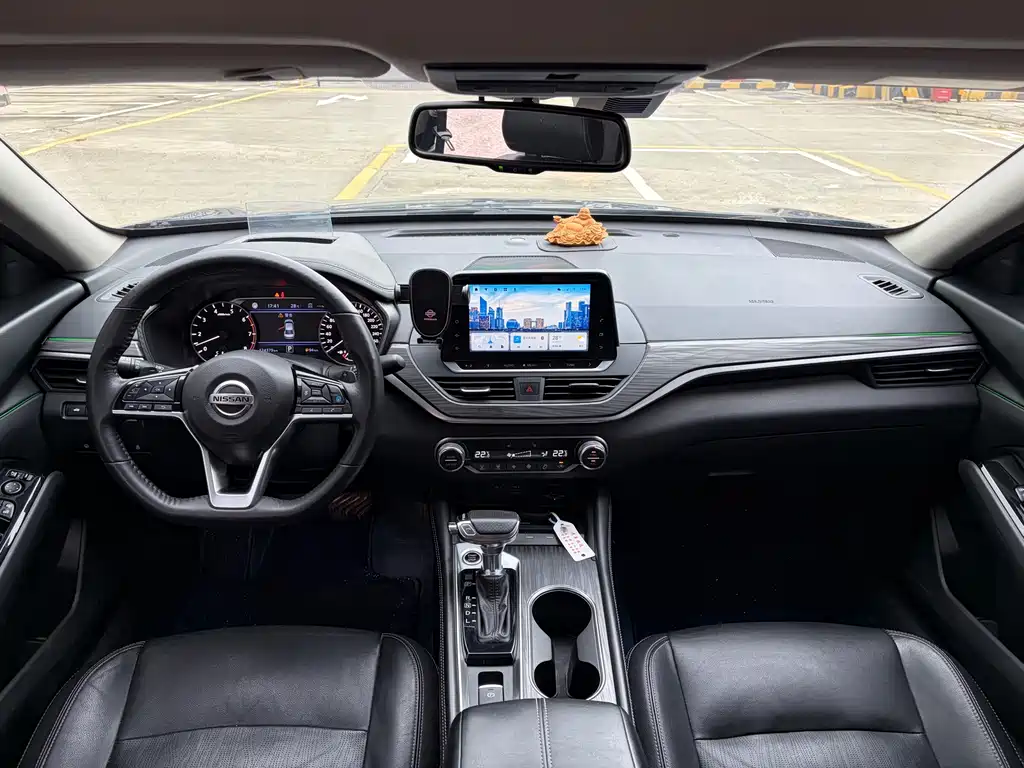 Nissan Teana 2021