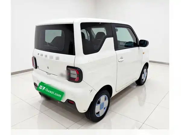 Geely Galaxy Panda 2023