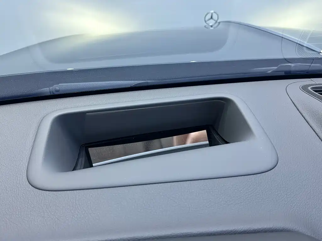 Mercedes-Benz S-Class 2025 — фото 19