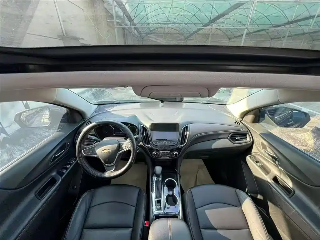 Chevrolet Equinox 2021 — фото 10
