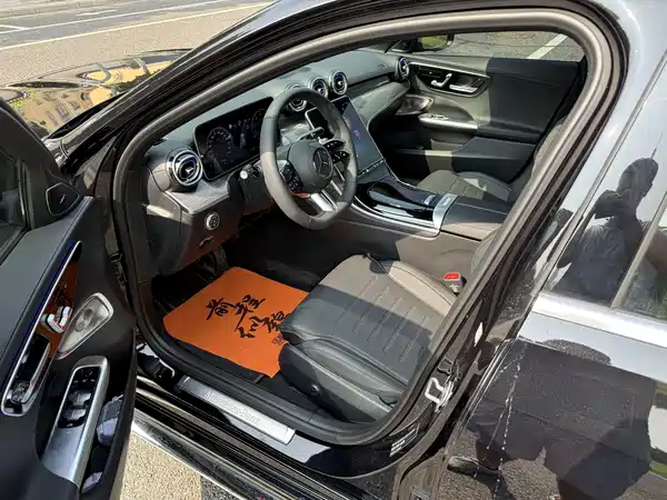 Mercedes-Benz C-Class 2026