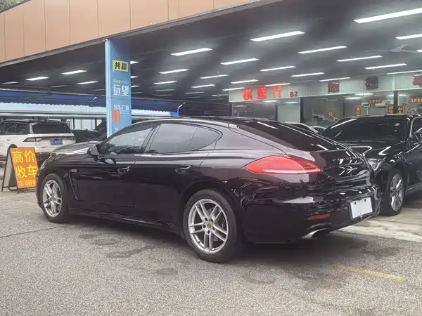 Porsche Panamera 2016