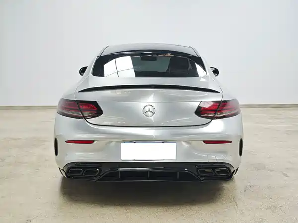 Mercedes-Benz C-Class 2020