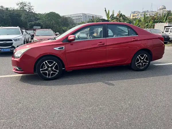 BYD G5 2014