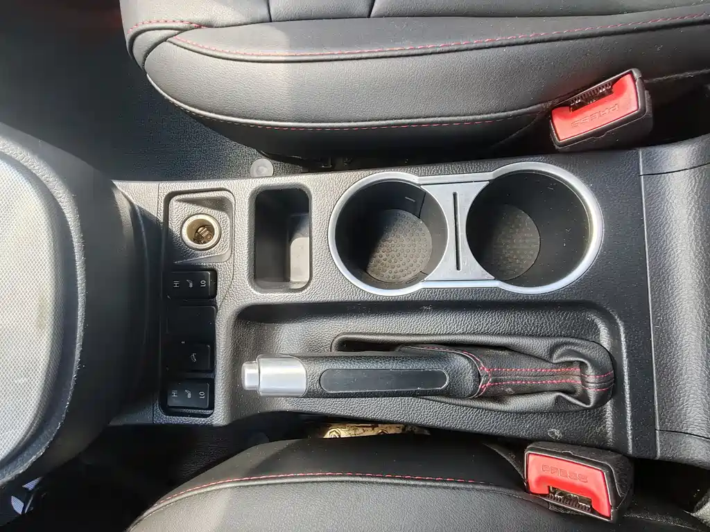 Haval H6 2017 — фото 13
