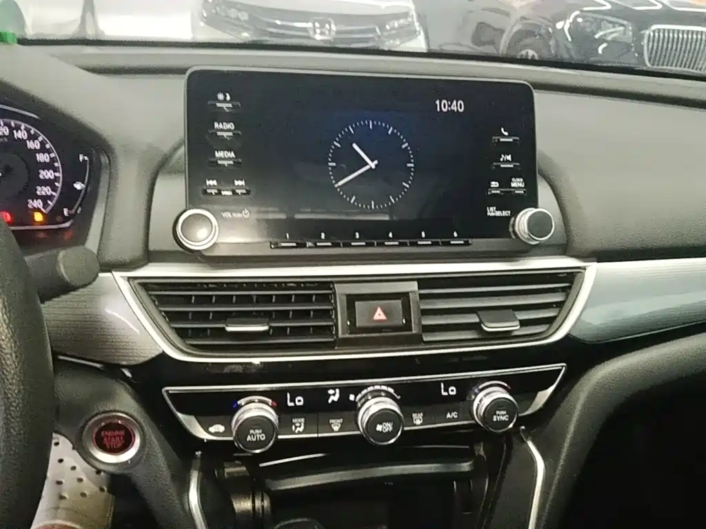 Honda Inspire 2022 — фото 13