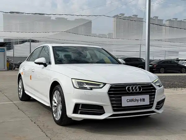 Audi A4L 2019