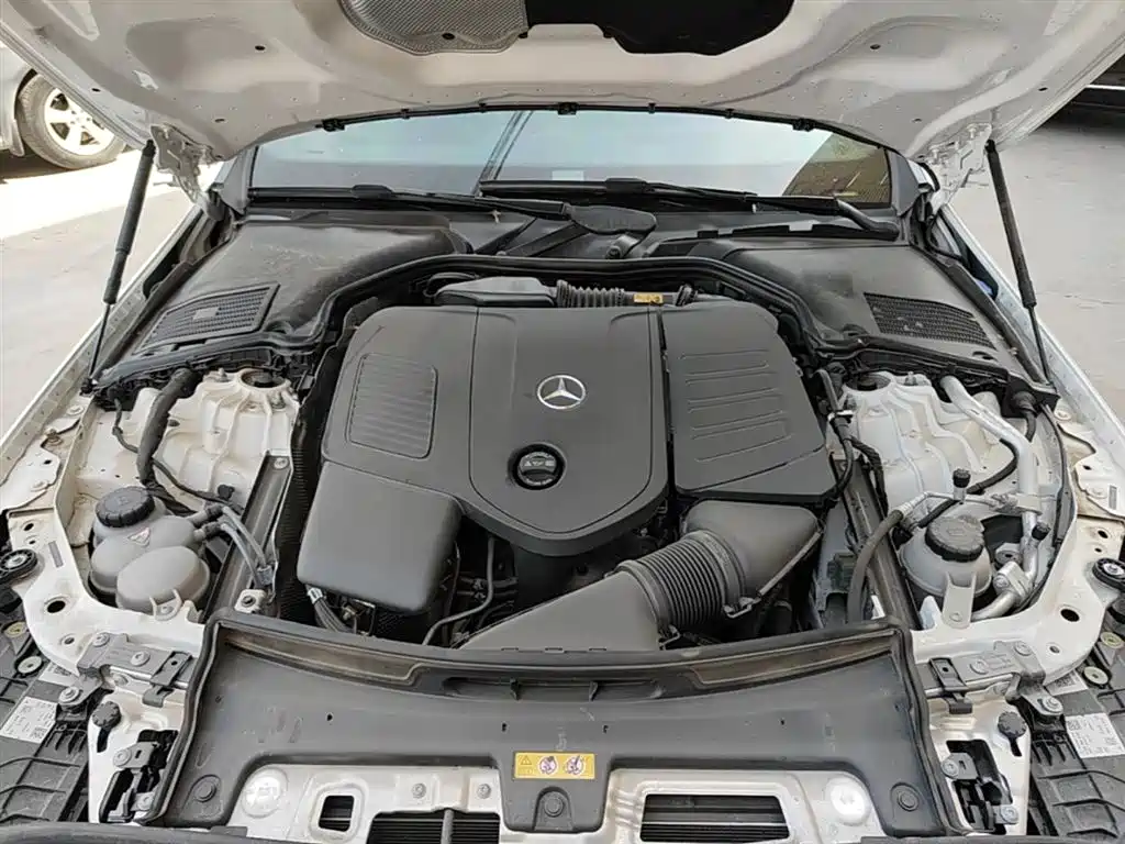 Mercedes-Benz C-Class 2023 — фото 20