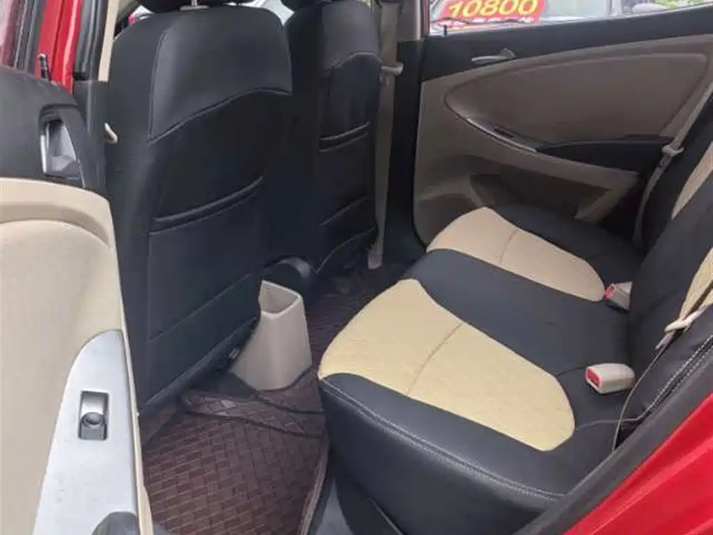 Hyundai Verna 2015