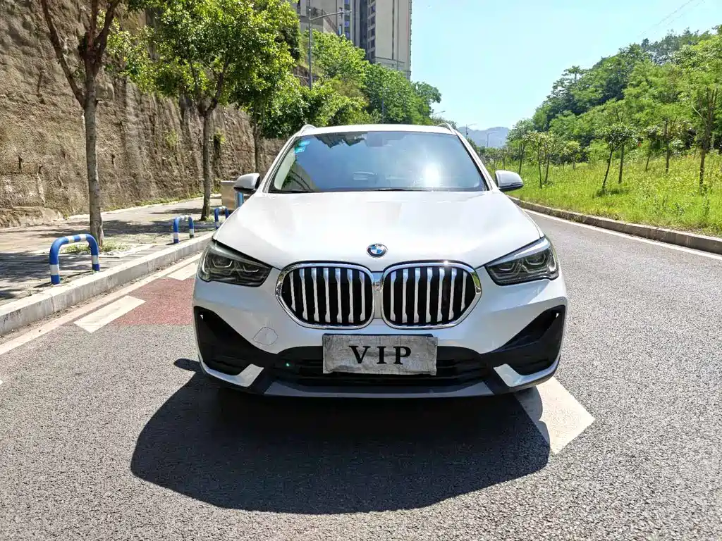 BMW X1 2020 — фото 2