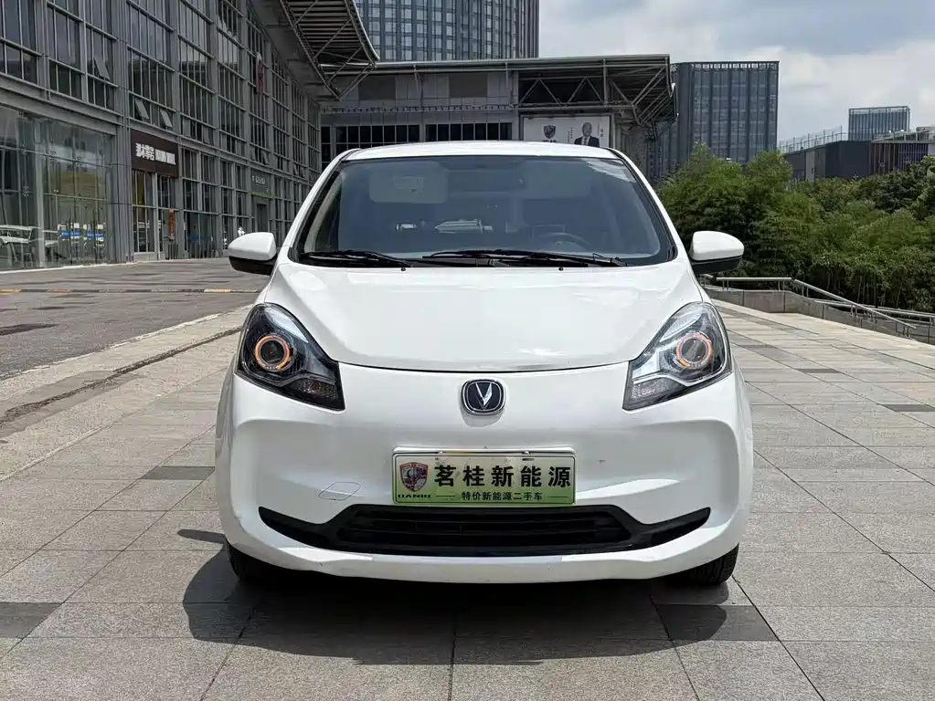 Changan Benben E-Star 2022 — фото 15