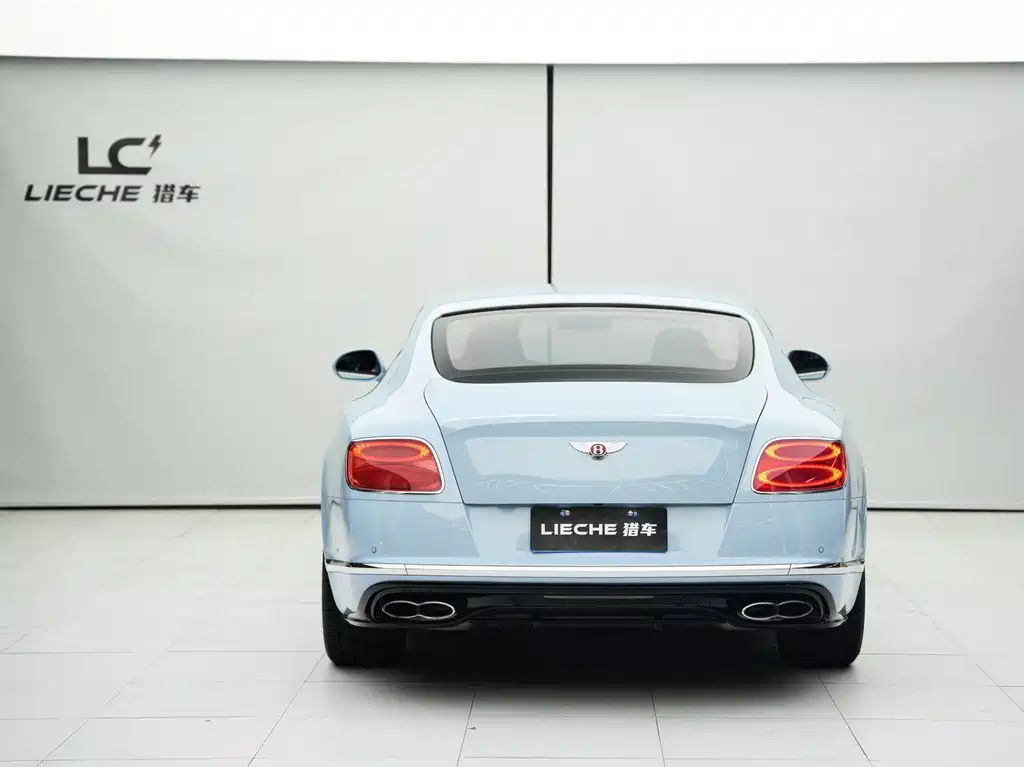 Bentley Continental 2019 — фото 13