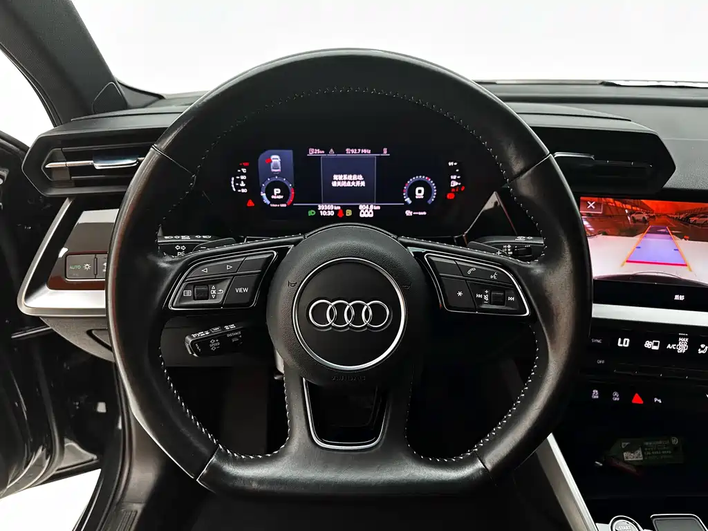 Audi A3 2022 — фото 11