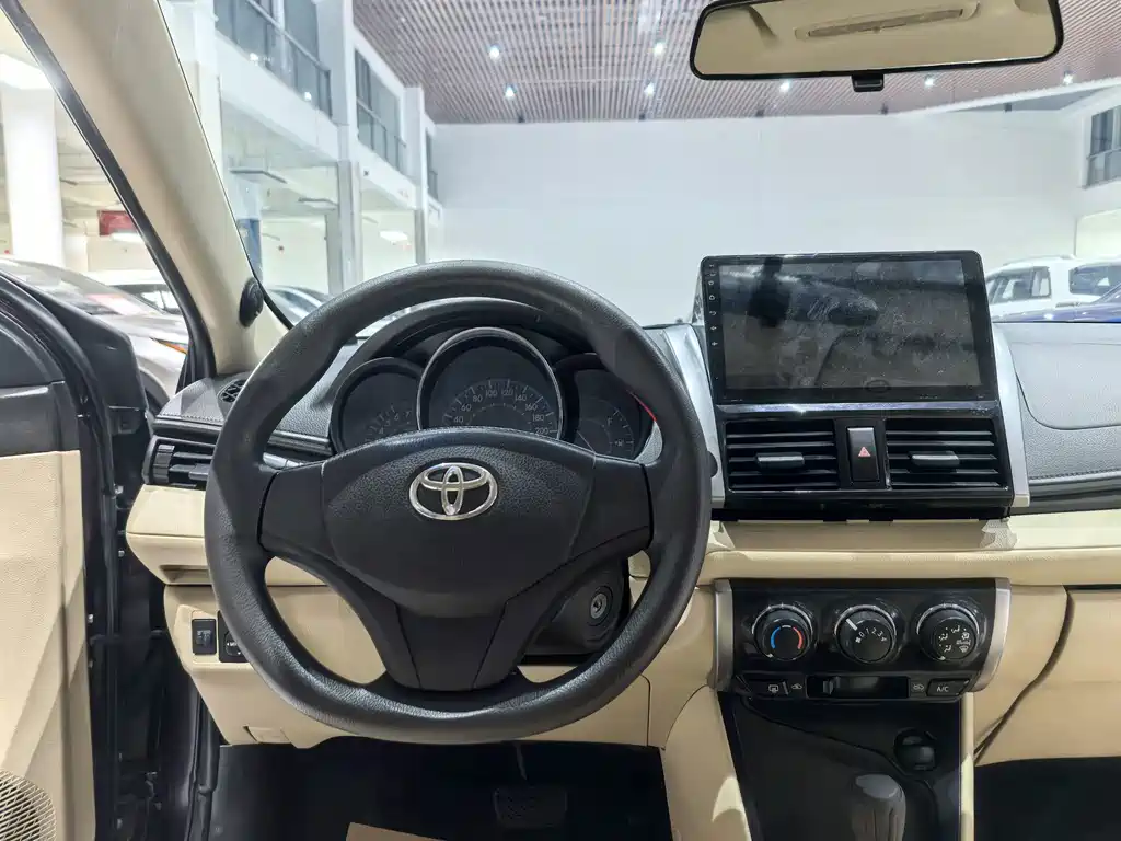Toyota Vios 2016 — фото 16