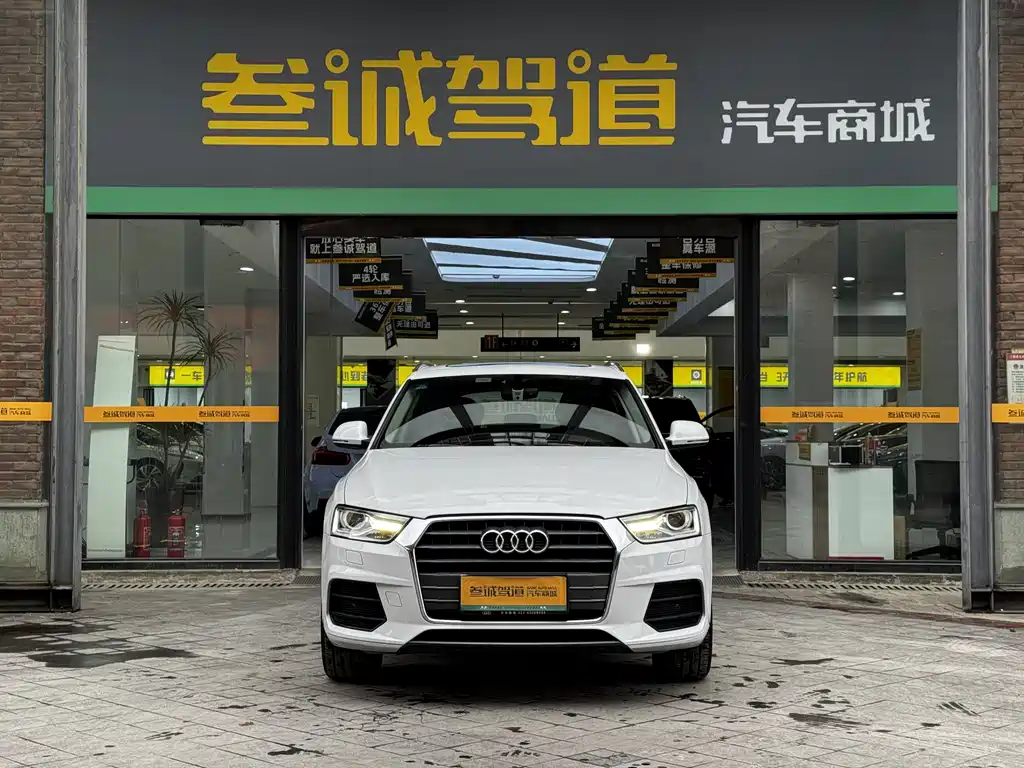 Audi Q3 2017 — фото 2