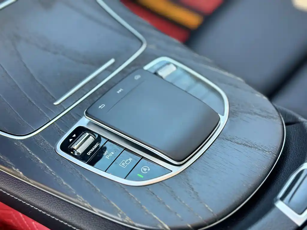 Mercedes-Benz E-Class 2020 — фото 10